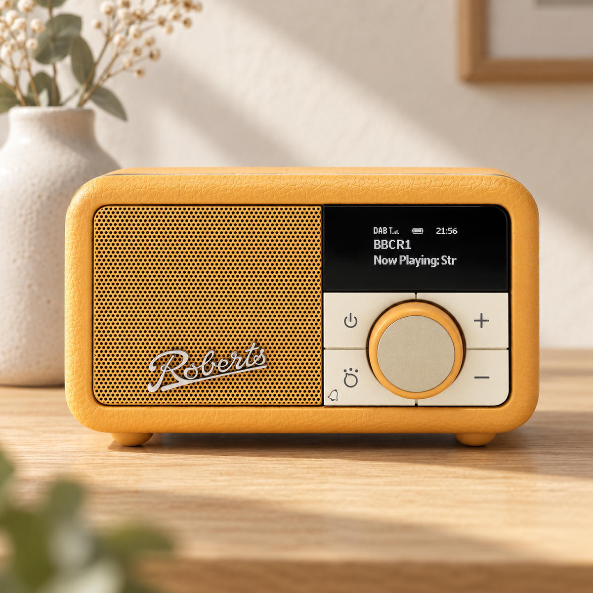 Roberts Radio Revival Petite 2 Yellow